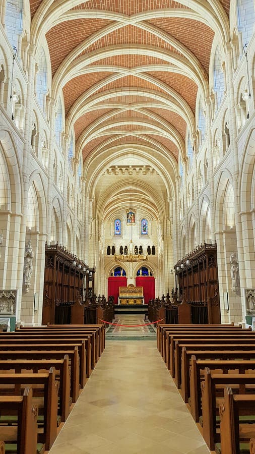 Buckfast Abbey forma la parte de un at Buckfast, near Buckfastleigh,  Devon,  de Benedictinemonastery del active imagen de archivo libre de regalías Buckfast Abbey forma la parte de un at Buckfast, near Buckfastleigh,  Devon,  de Benedictinemonastery del active imagen de archivo libre de regalías